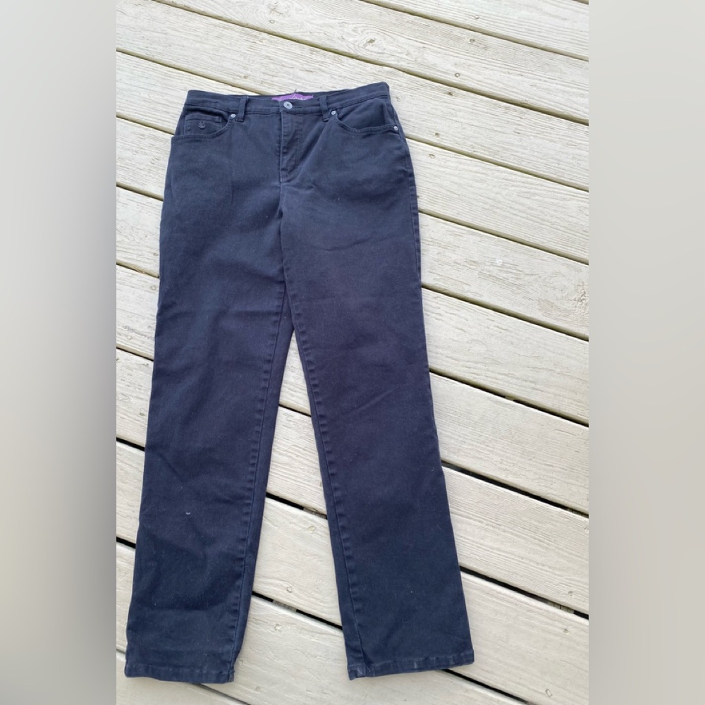 GLORIA VANDERBILT Women's (Amanda) Black high/Rise Cropped Jeans, Size: 8